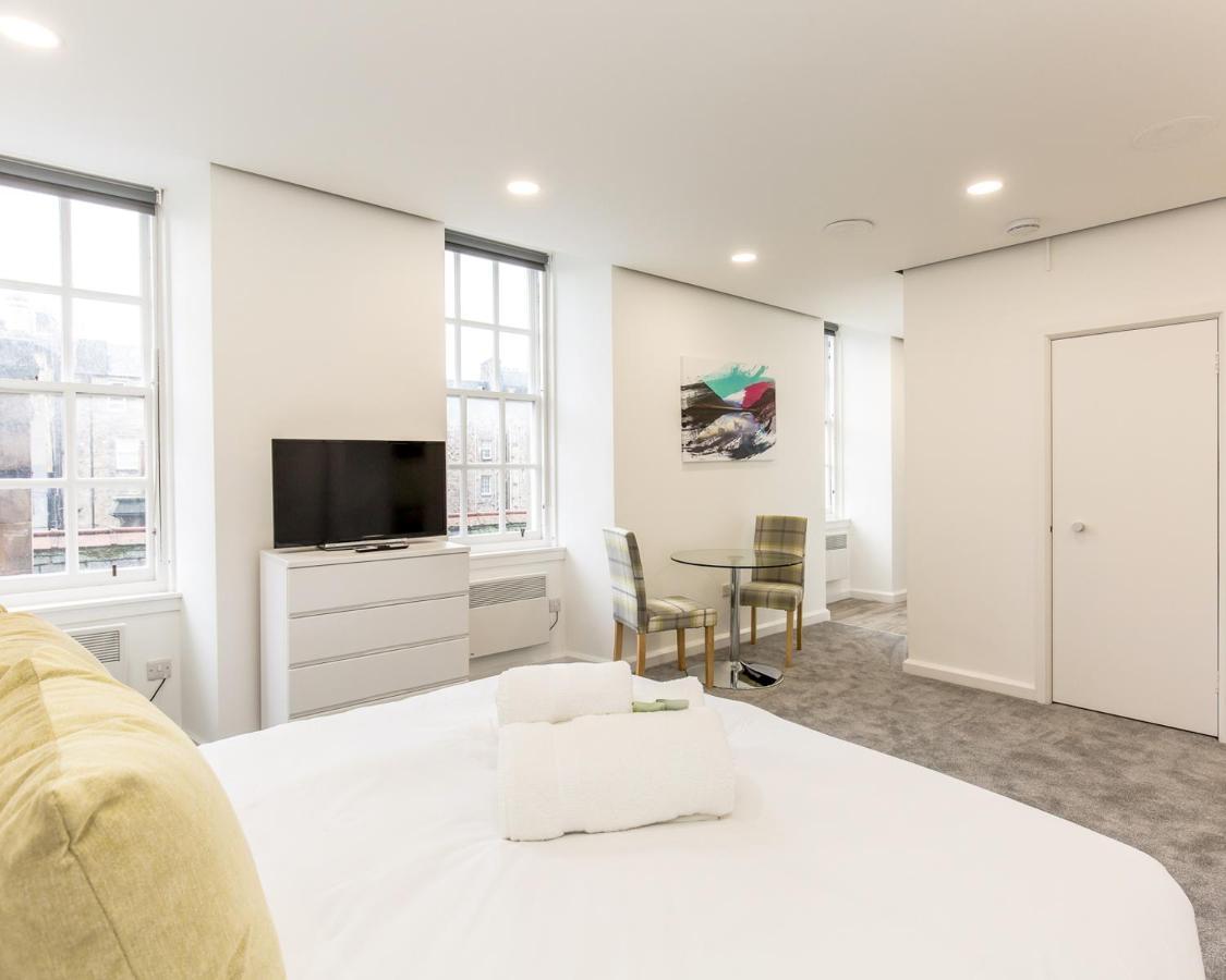 Refurbished Studio Next To The Royal Mile Leilighet Edinburgh Eksteriør bilde