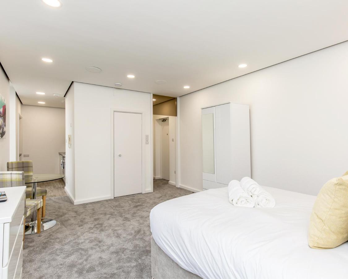 Refurbished Studio Next To The Royal Mile Leilighet Edinburgh Eksteriør bilde