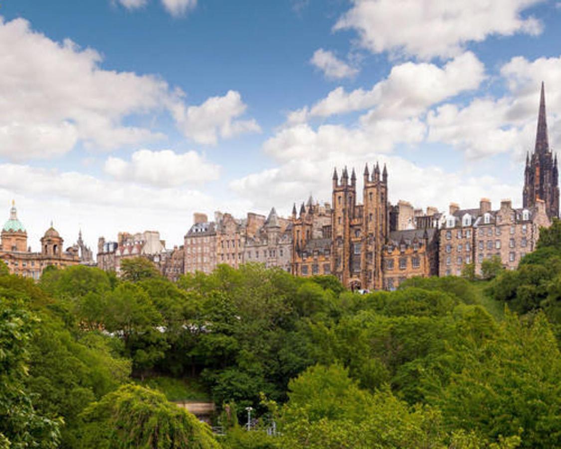 Refurbished Studio Next To The Royal Mile Leilighet Edinburgh Eksteriør bilde
