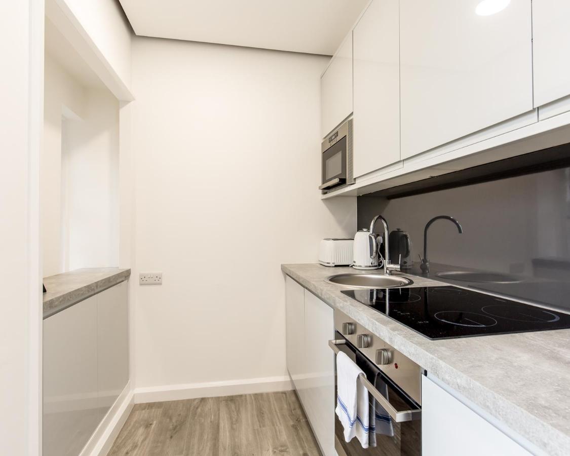Refurbished Studio Next To The Royal Mile Leilighet Edinburgh Eksteriør bilde